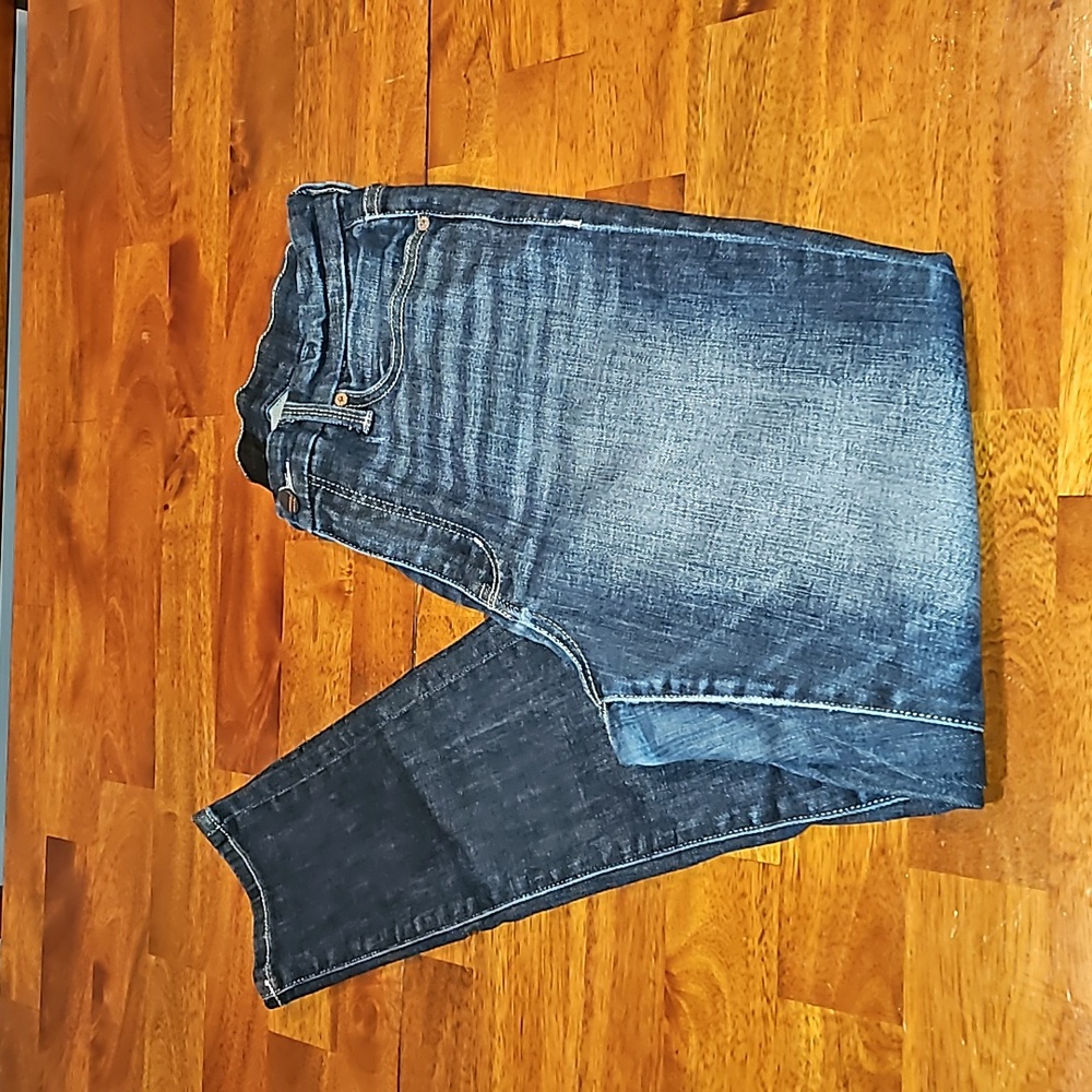 Womens high rise Buckle Black #75 skinny jeans. Sz 29x29